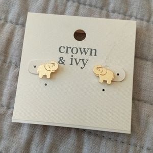 💗💗💗 crown & ivy elephant studs